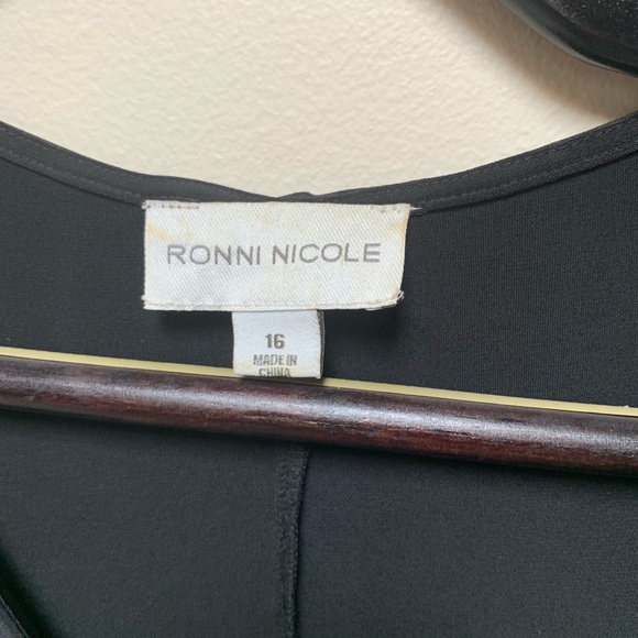 Lovely LBD with red jeweled accent at the waist. - Picture 3 of 6